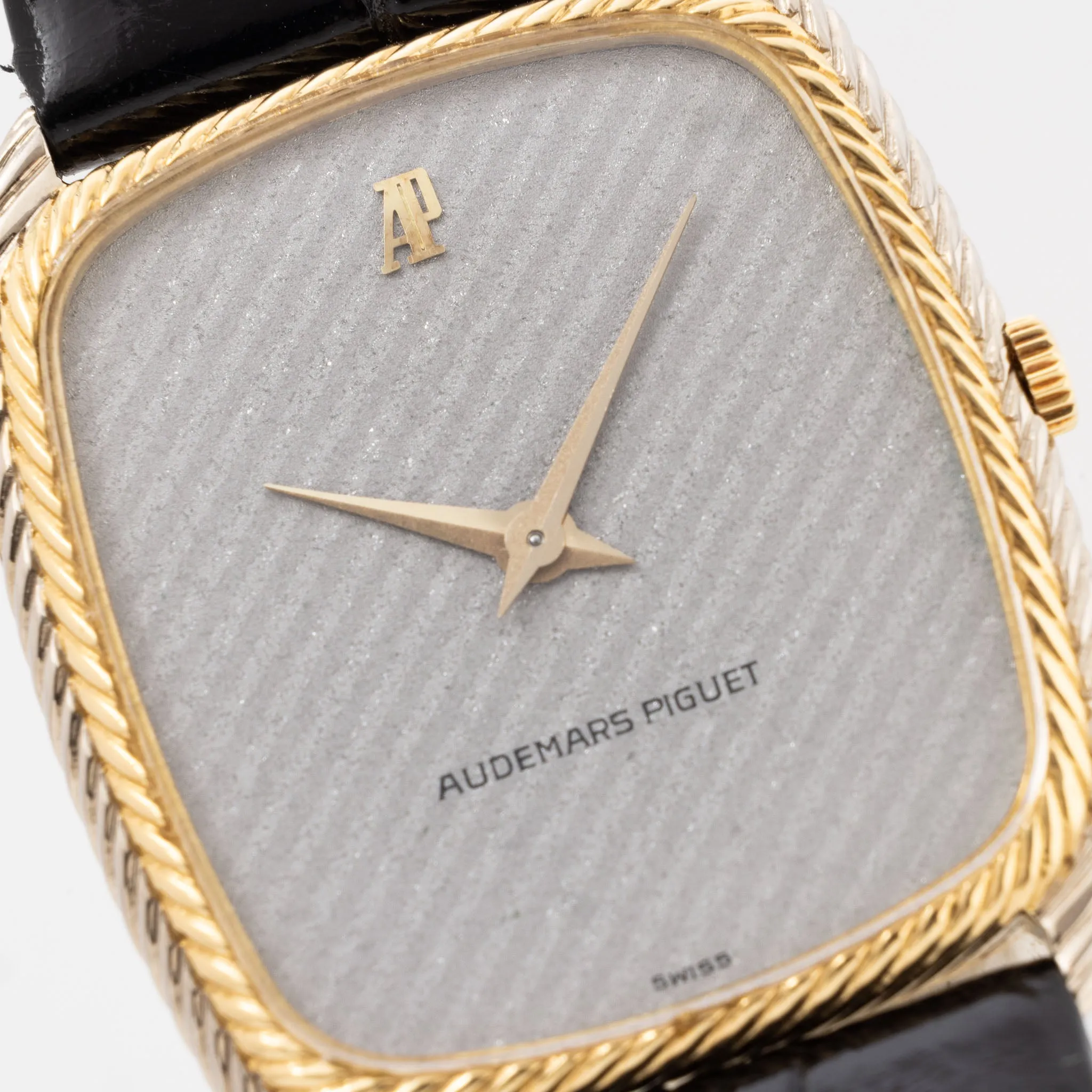 Audemars Piguet in 18k White and Yellow Gold With “Sparkling” Dial Ref. 4157CA