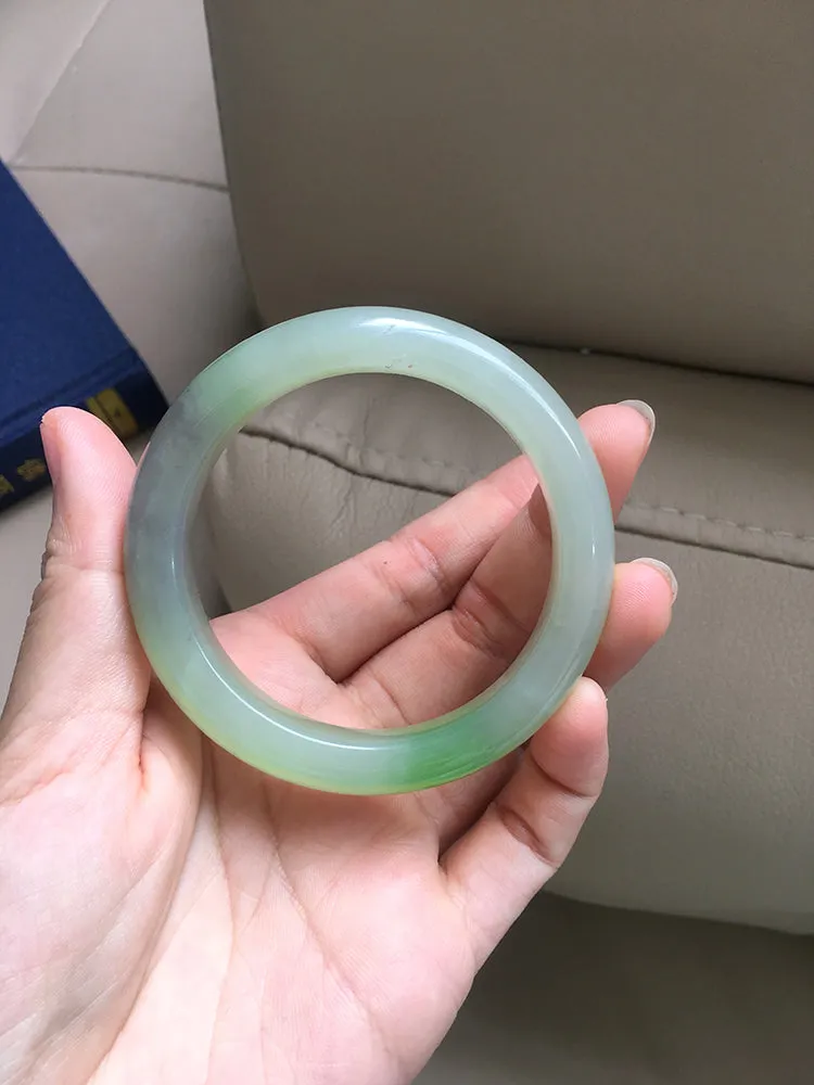 Natural Jade Bangle Nephrite Bangle Internal Diameter 54mm NBE021